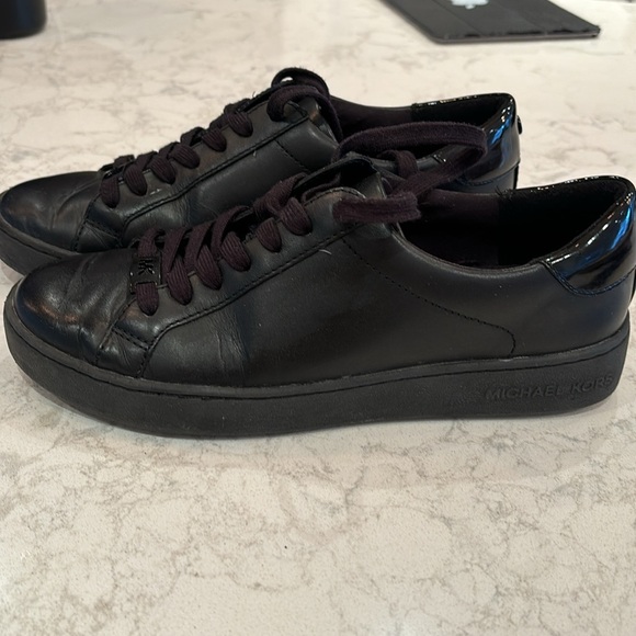 Mickael Kors leather sneakers size 7,5 - Picture 9 of 10